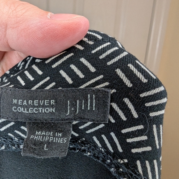 J. Jill Wearever Collection Women's Large Long Skirt Black White Rayon Lycra - Picture 5 of 7